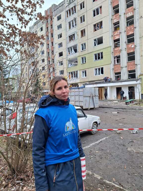 El 29 de desembre moltes ciutats d’Ucraïna, com ara Lviv, van ser bombardejades massivament. La Comunitat de Sant’Egidio va acudir immediatament per socórrer les víctimes